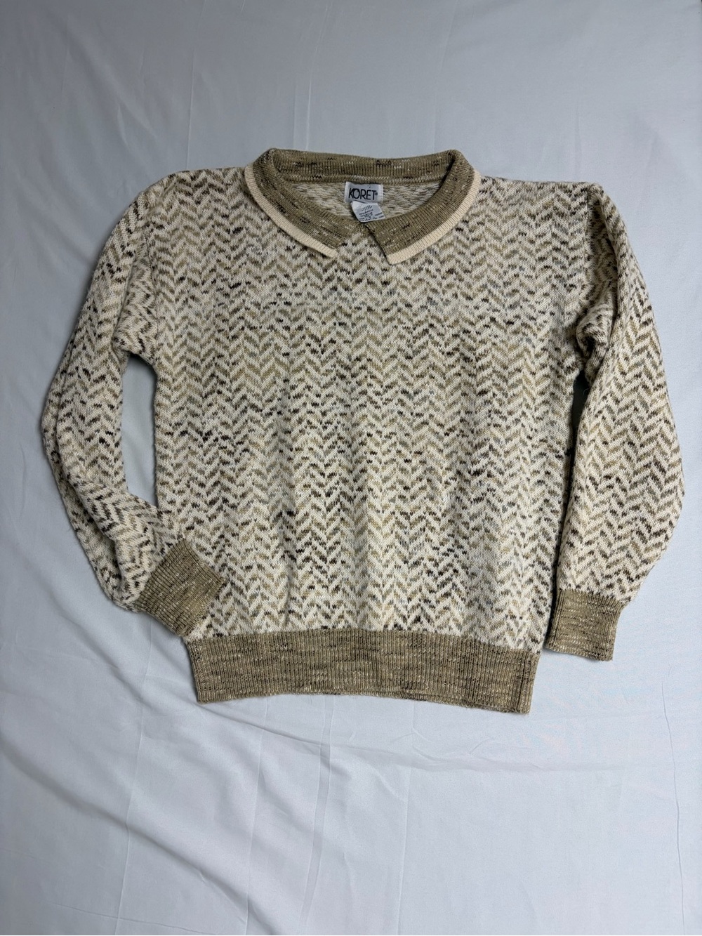 Koret Men’s Cream and Brown Chevron Crewneck Sweater with Collar